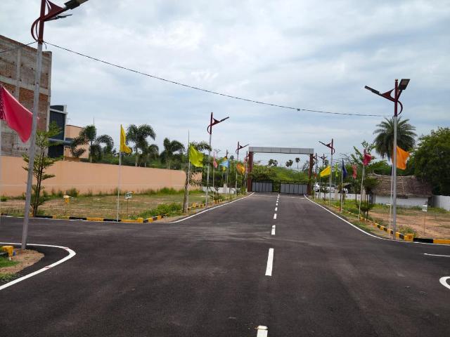Residential Plot in Sunguvarchatram for resale Chennai. The reference number is 20765313