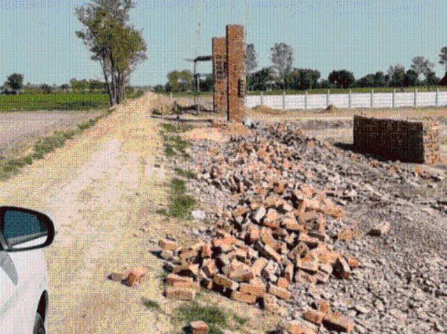 Residential Plot in Sunrakh Bangar for resale Vrindavan. The reference number is 20699927