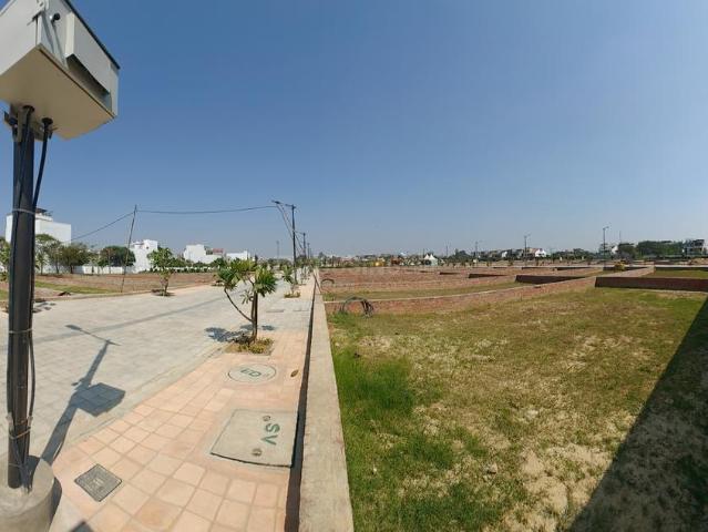 Residential Plot in Sushant Golf City for resale Lucknow. The reference number is 19640086