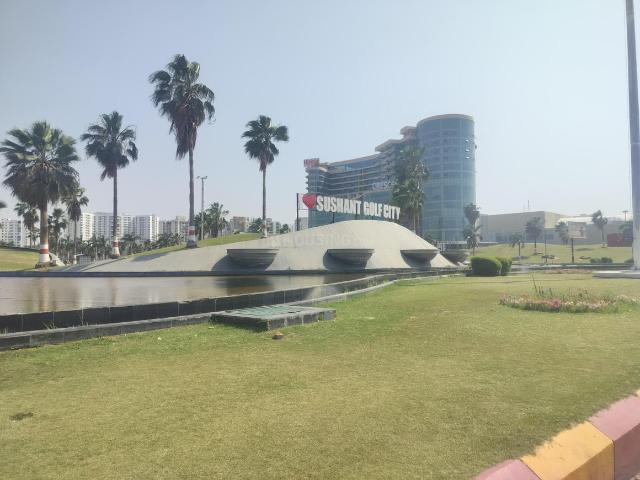 Residential Plot in Sushant Golf City for resale Lucknow. The reference number is 20314982