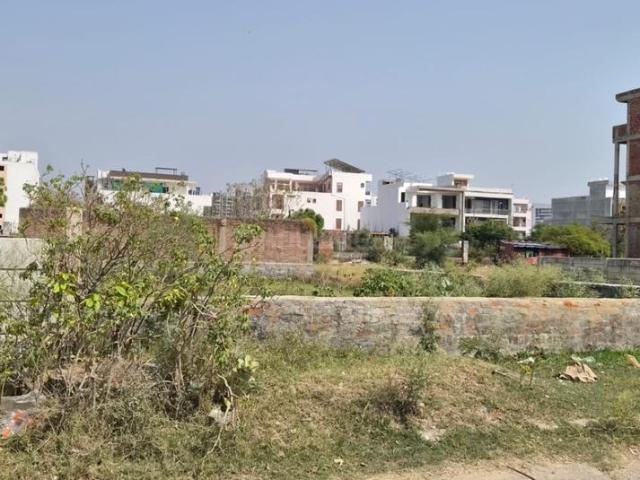 Residential Plot in Sushant Golf City for resale Lucknow. The reference number is 20406212