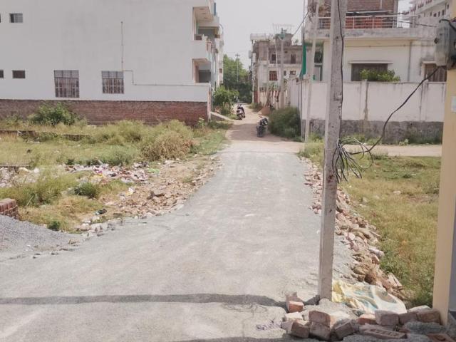 Residential Plot in Susuwahi for resale Varanasi. The reference number is 20102661
