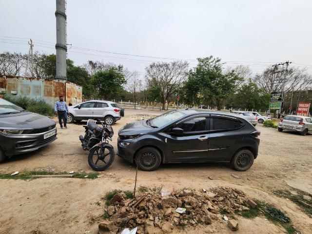 Residential Plot in Surajpur for resale Greater Noida. The reference number is 20590295