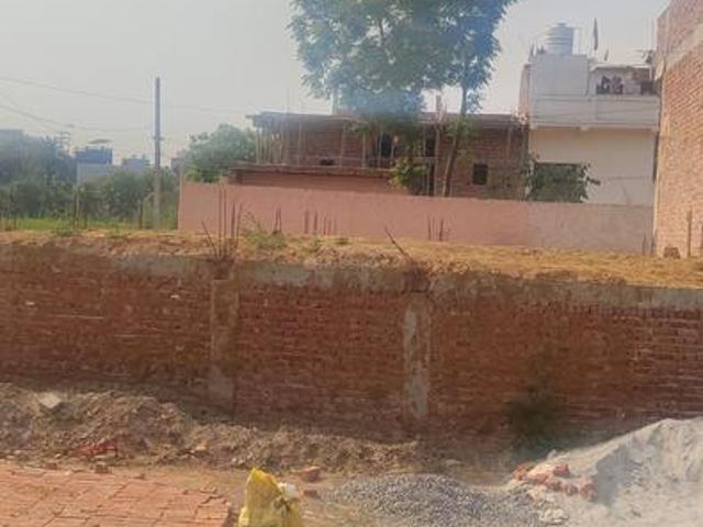 Residential Plot in Suthiyana for resale Greater Noida. The reference number is 19765389