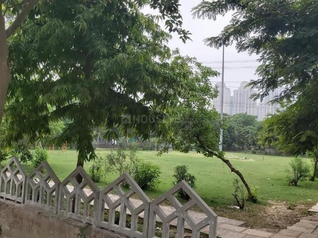 Residential Plot in Swarn Nagari for resale Greater Noida. The reference number is 19076448