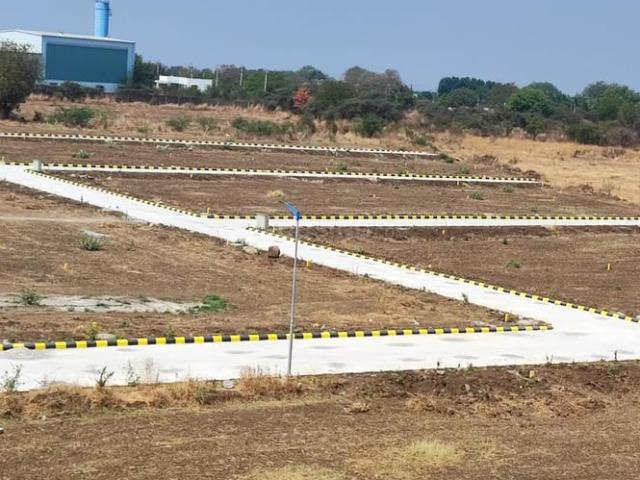 Residential Plot in Sadasivpet for resale Sangareddy. The reference number is 18552269