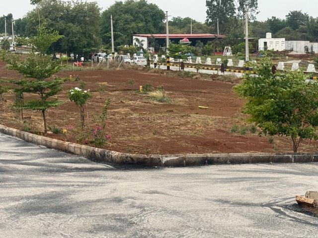 Residential Plot in Sadasivpet for resale Sangareddy. The reference number is 20430336