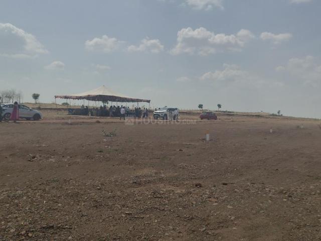 Residential Plot in Sadasivpet for resale Sangareddy. The reference number is 20654463