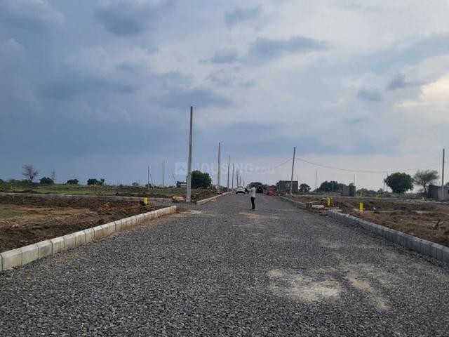 Residential Plot in Sadasivpet for resale Sangareddy. The reference number is 20661498