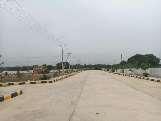 Residential Plot in Sadasivpet for resale Sangareddy. The reference number is 20763797