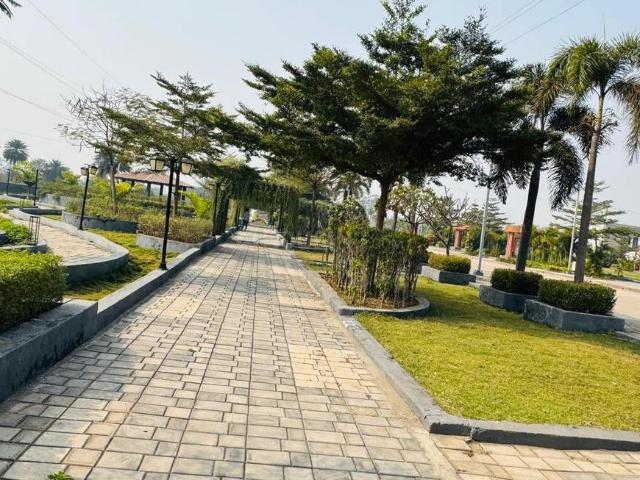 Residential Plot in Saddu for resale Raipur. The reference number is 19234721