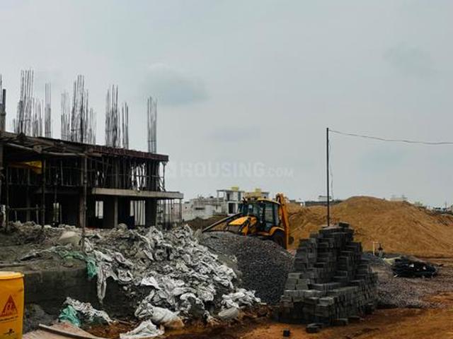 Residential Plot in Saddu for resale Raipur. The reference number is 20704093