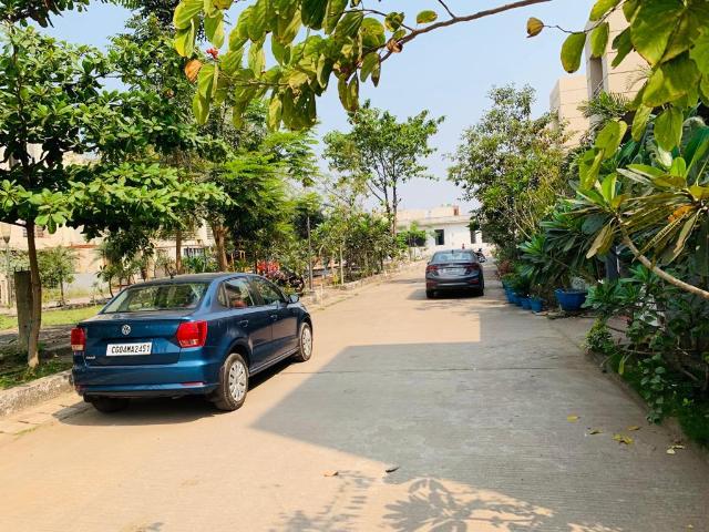 Residential Plot in Saddu for resale Raipur. The reference number is 20704837