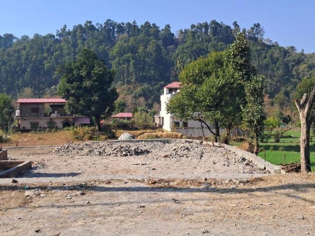 Residential Plot in Sahastradhara for resale Dehradun. The reference number is 20851934