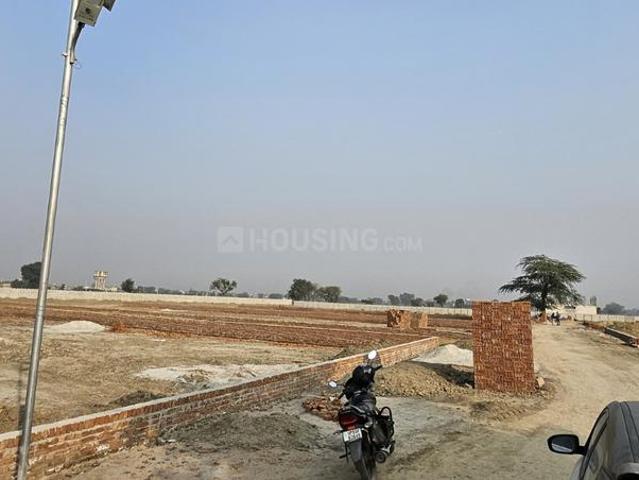 Residential Plot in Saiyan for resale Agra. The reference number is 19926585
