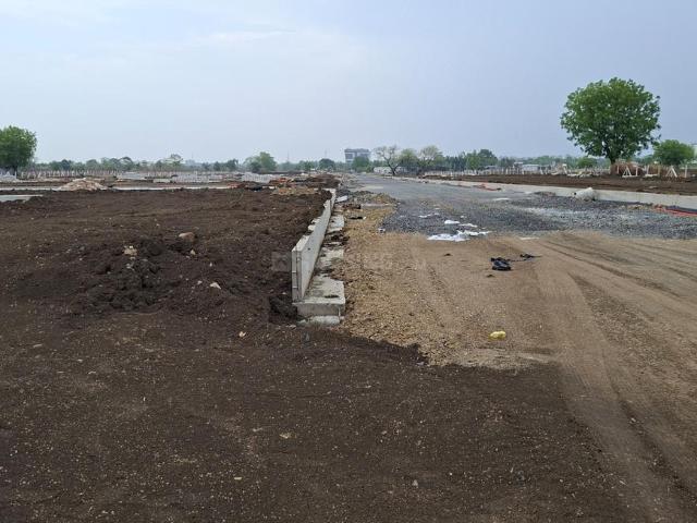 Residential Plot in Salai for resale Nagpur. The reference number is 21012999