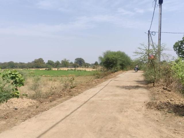 Residential Plot in Salaiya for resale Bhopal. The reference number is 14437809