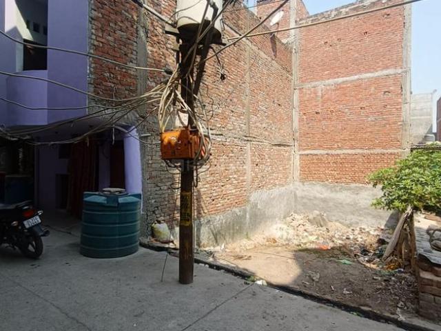 Residential Plot in Sangam Vihar for resale New Delhi. The reference number is 20425654