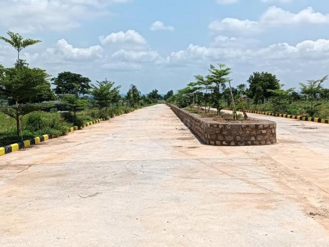 Residential Plot in Sangareddy Town for resale Sangareddy. The reference number is 14987725