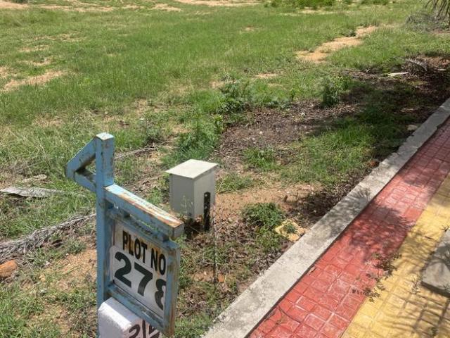 Residential Plot in Sangareddy Town for resale Sangareddy. The reference number is 17805420