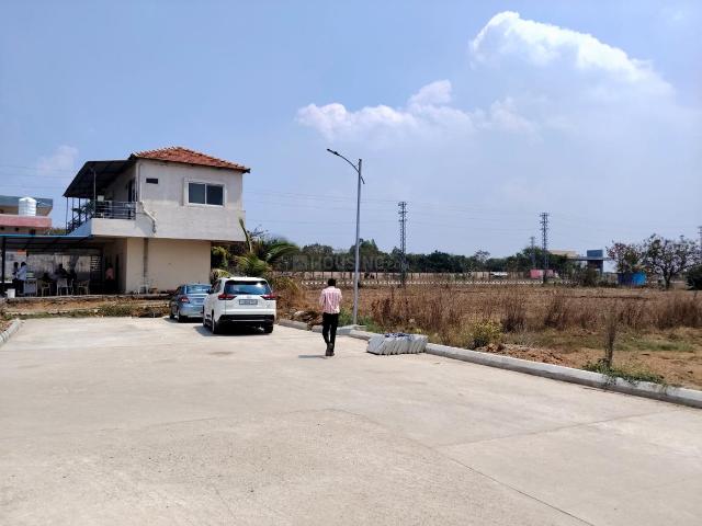 Residential Plot in Sangareddy Town for resale Sangareddy. The reference number is 19794310