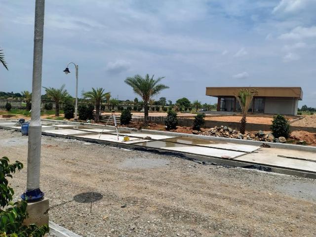 Residential Plot in Sangareddy Town for resale Sangareddy. The reference number is 20663328