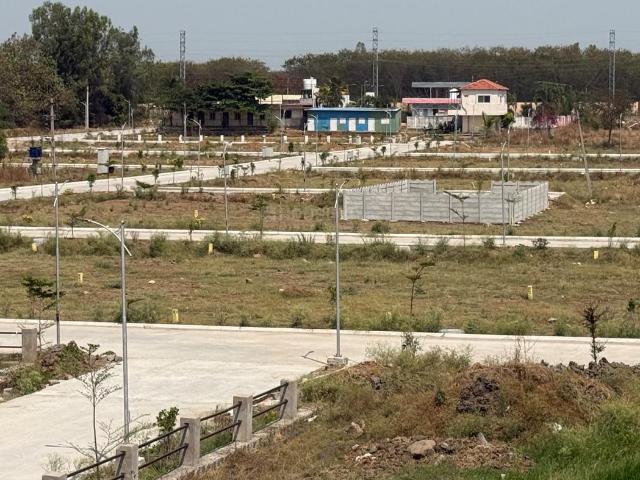 Residential Plot in Sangareddy Town for resale Sangareddy. The reference number is 20053610