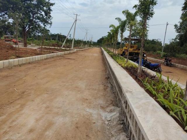 Residential Plot in Sangareddy Town for resale Sangareddy. The reference number is 8125503