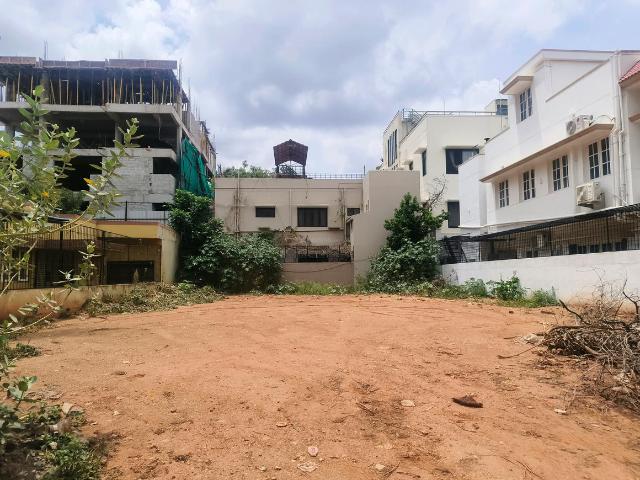 Residential Plot in Sanjaynagar for resale Bengaluru. The reference number is 20736192