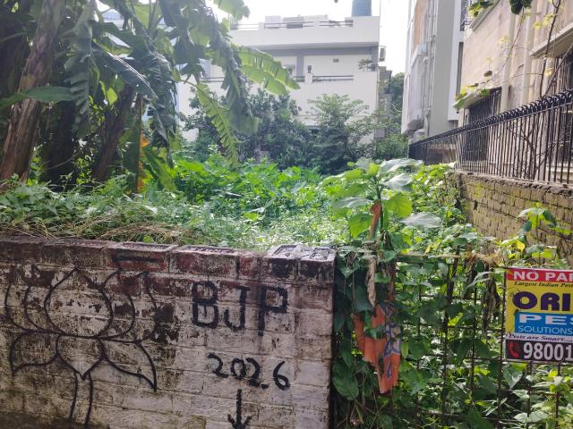 Residential Plot in Santoshpur for resale Kolkata. The reference number is 20987281