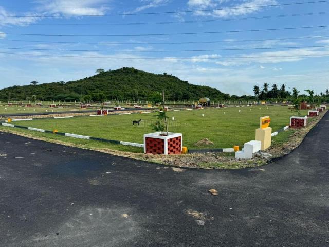 Residential Plot in Sasthirambakkam for resale Chennai. The reference number is 20973744