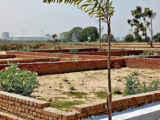Residential Plot in Sarai Gulharia for resale Gorakhpur. The reference number is 10469845