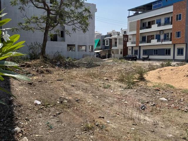 Residential Plot in Scheme No 114 for resale Indore. The reference number is 19816948