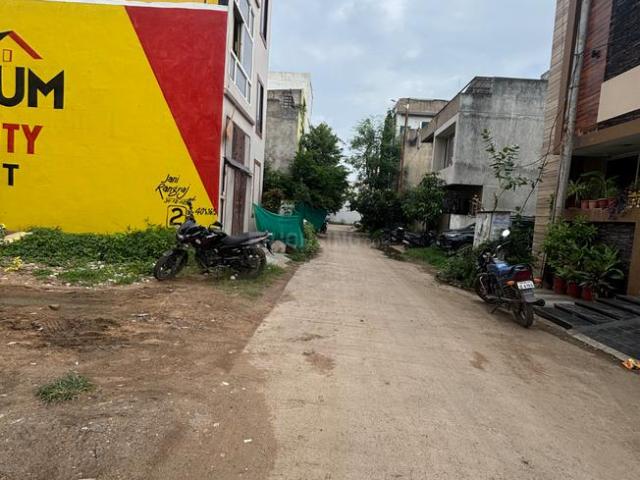 Residential Plot in Scheme No 140 for resale Indore. The reference number is 17810171