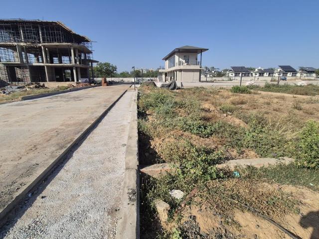 Residential Plot in Science Park for resale Ahmedabad. The reference number is 19830761
