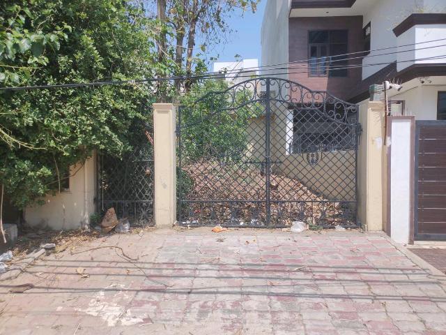 Residential Plot in Sector 46 for resale Faridabad. The reference number is 19794832