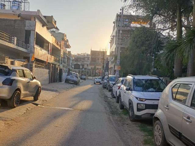 Residential Plot in Sector 4 for resale Gurgaon. The reference number is 20297304
