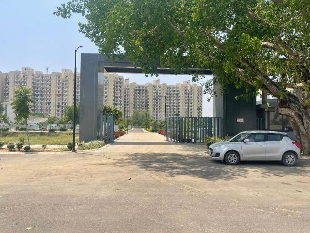 Residential Plot in Sector 4 for resale Sohna. The reference number is 20376151