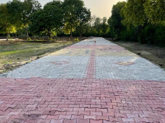 Residential Plot in Sector 5 for resale Sohna. The reference number is 19740973