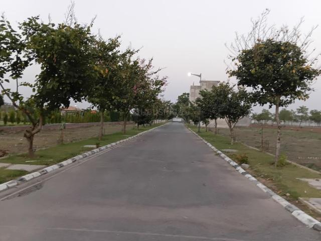 Residential Plot in Sector 5 for resale Sohna. The reference number is 19962331