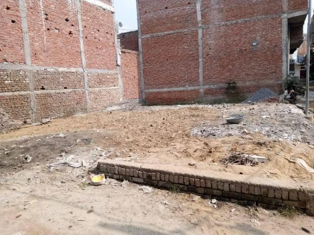 Residential Plot in Sector 63 for resale Noida. The reference number is 13116437