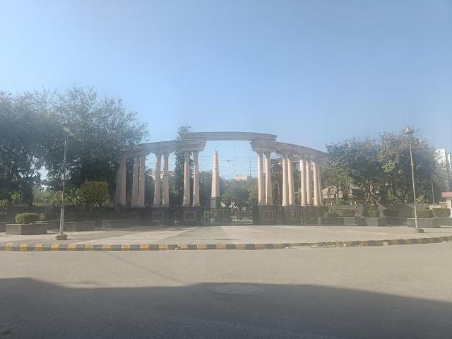 Residential Plot in Sector 67 for resale Gurgaon. The reference number is 16715761