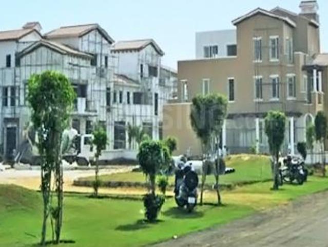 Residential Plot in Sector 65 for resale Gurgaon. The reference number is 20193667