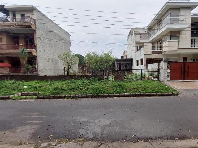 Residential Plot in Sector 70 for resale Sahibzada Ajit Singh Nagar. The reference number is 17450192