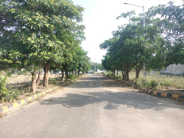 Residential Plot in Sector 76 for resale Faridabad. The reference number is 20016587