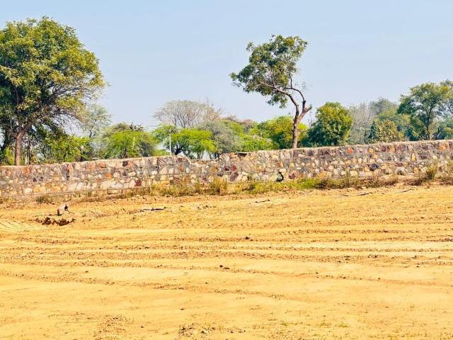 Residential Plot in Sector 7 for resale Sohna. The reference number is 19689076
