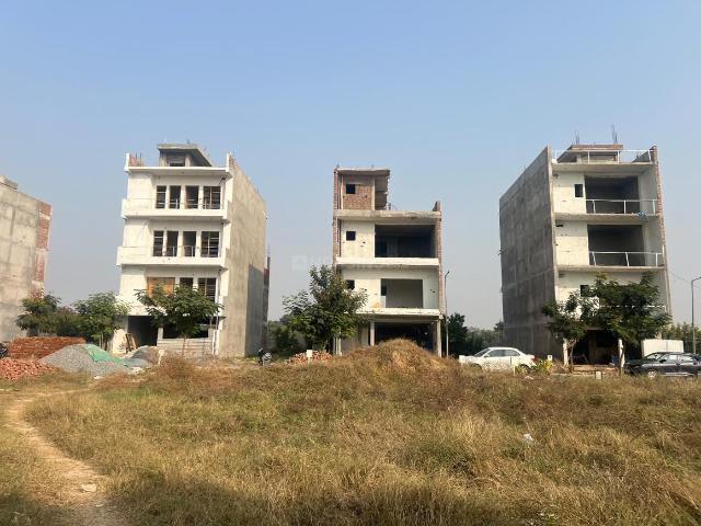 Residential Plot in Sector 83 for resale Faridabad. The reference number is 18823997