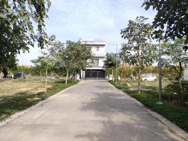 Residential Plot in Sector 83 for resale Faridabad. The reference number is 19586854