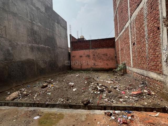 Residential Plot in Sector 81 for resale Noida. The reference number is 20852767