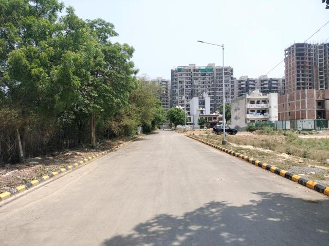 Residential Plot in Sector 85 for resale Faridabad. The reference number is 20406460